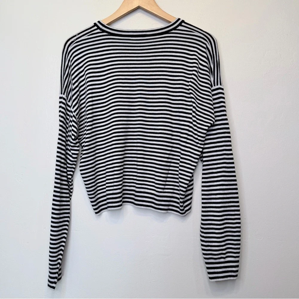 Splendid | Striped Boxy Crop Top Stretchy Lightweight Sweater - Picture 4 of 12